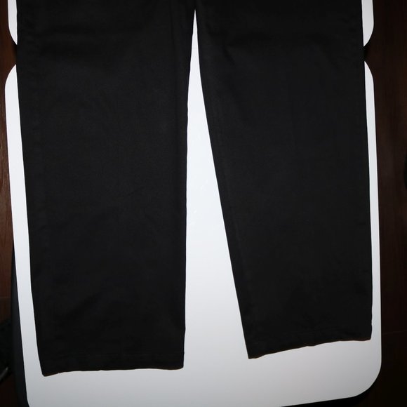 Lee Total Freedom Relaxed Fit Black Jeans w37x29 - Picture 3 of 8